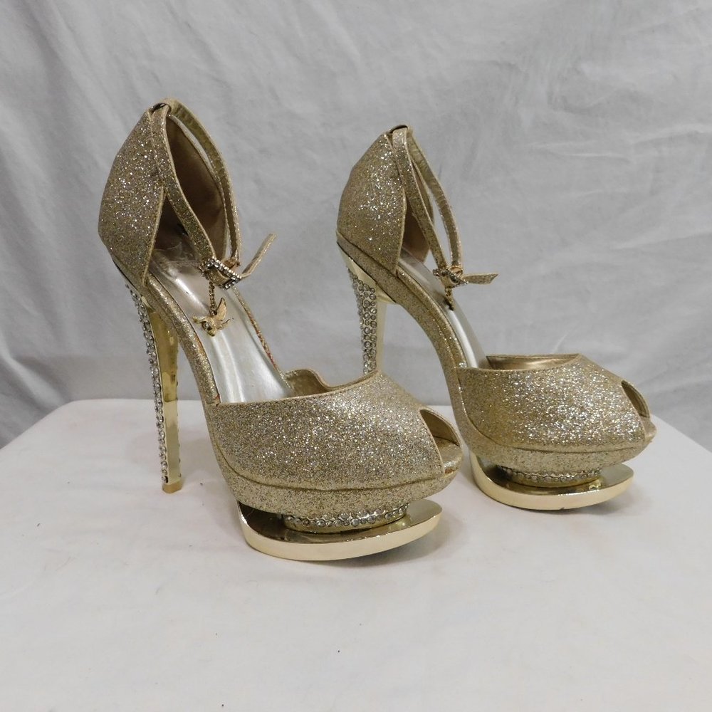 Sheik Stiletto Heels with Crystals
